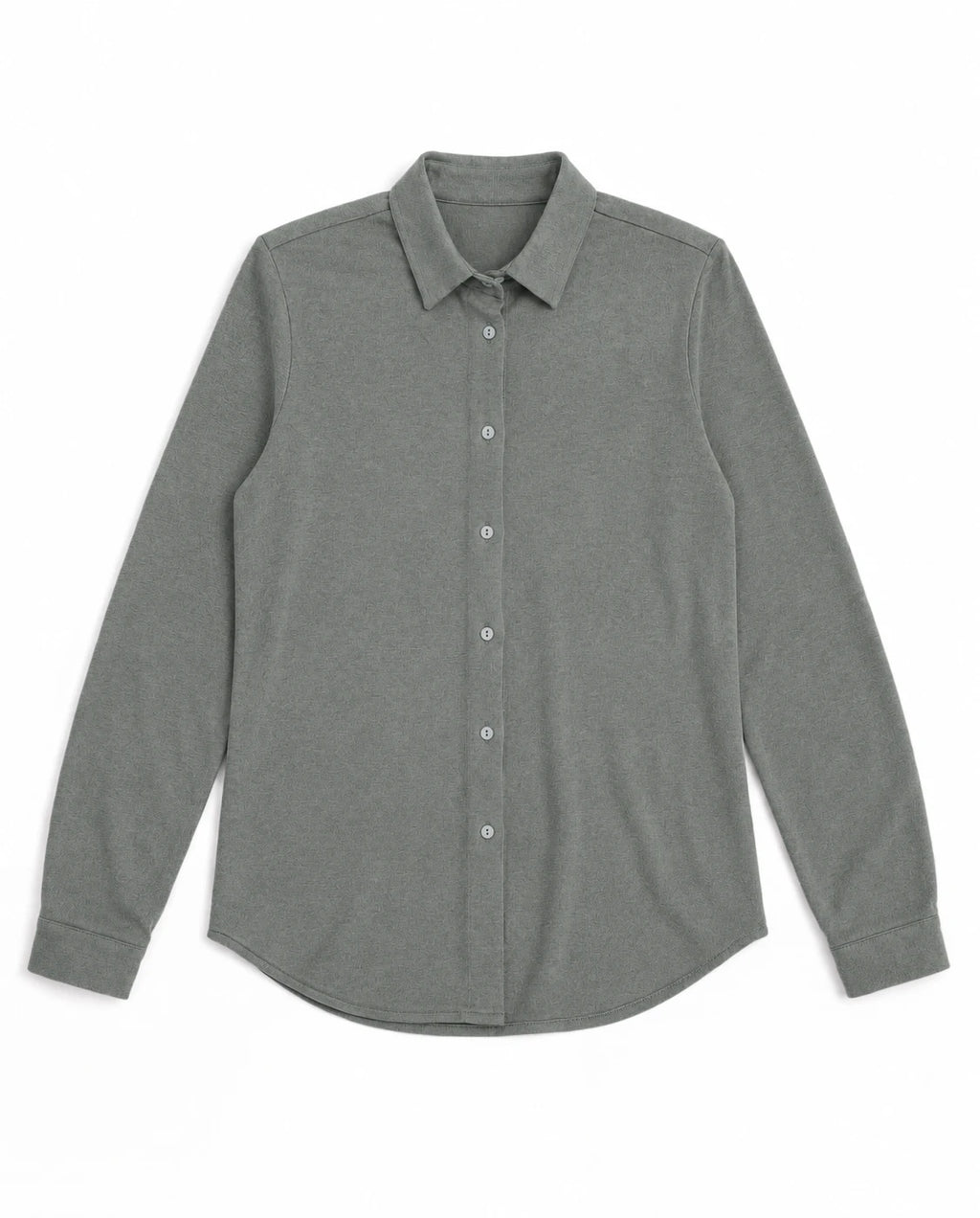 Camisa básica de punto gris con cuello camisero y botones blancos, manga larga