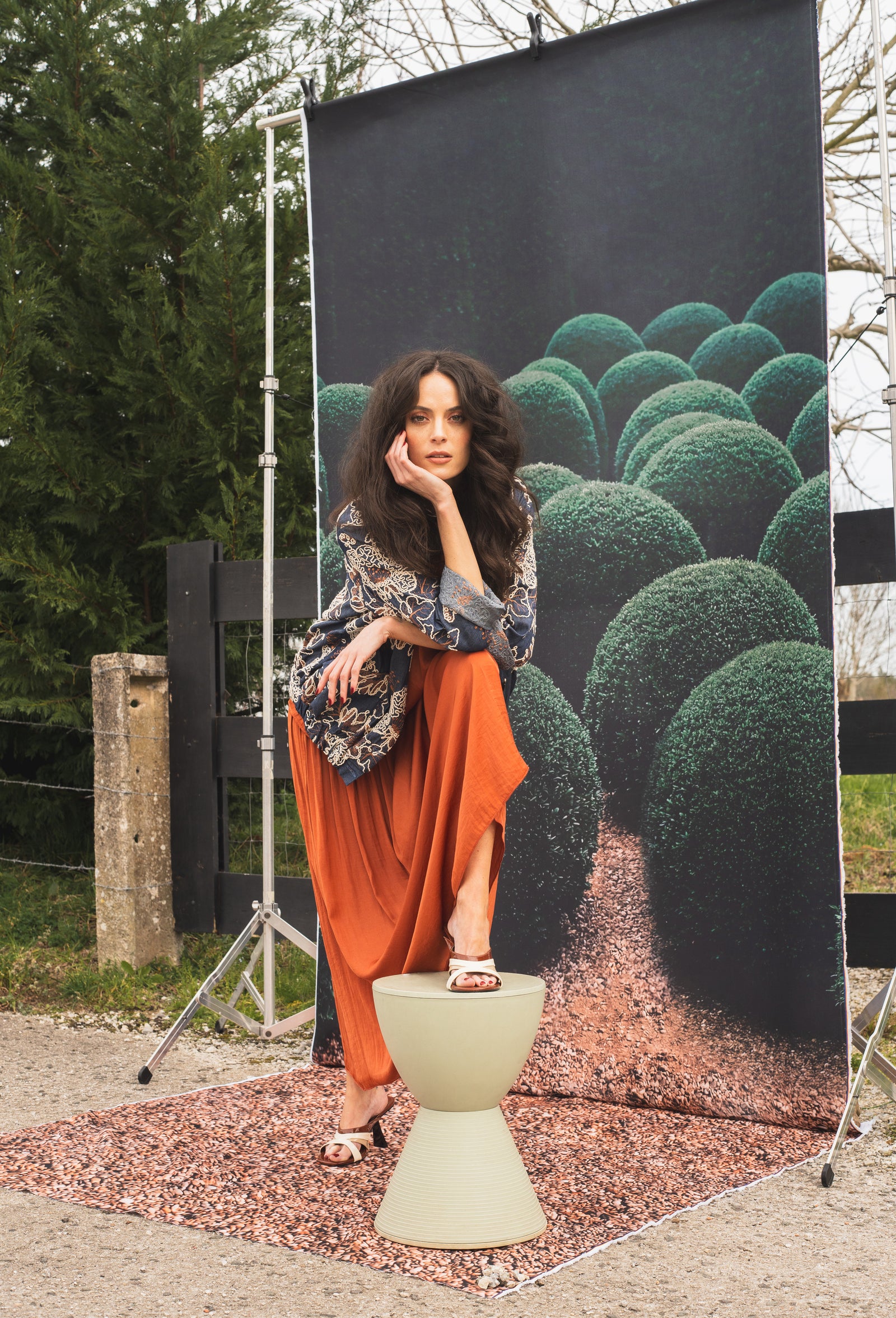 EMBROIDERED DENIM BOMBER