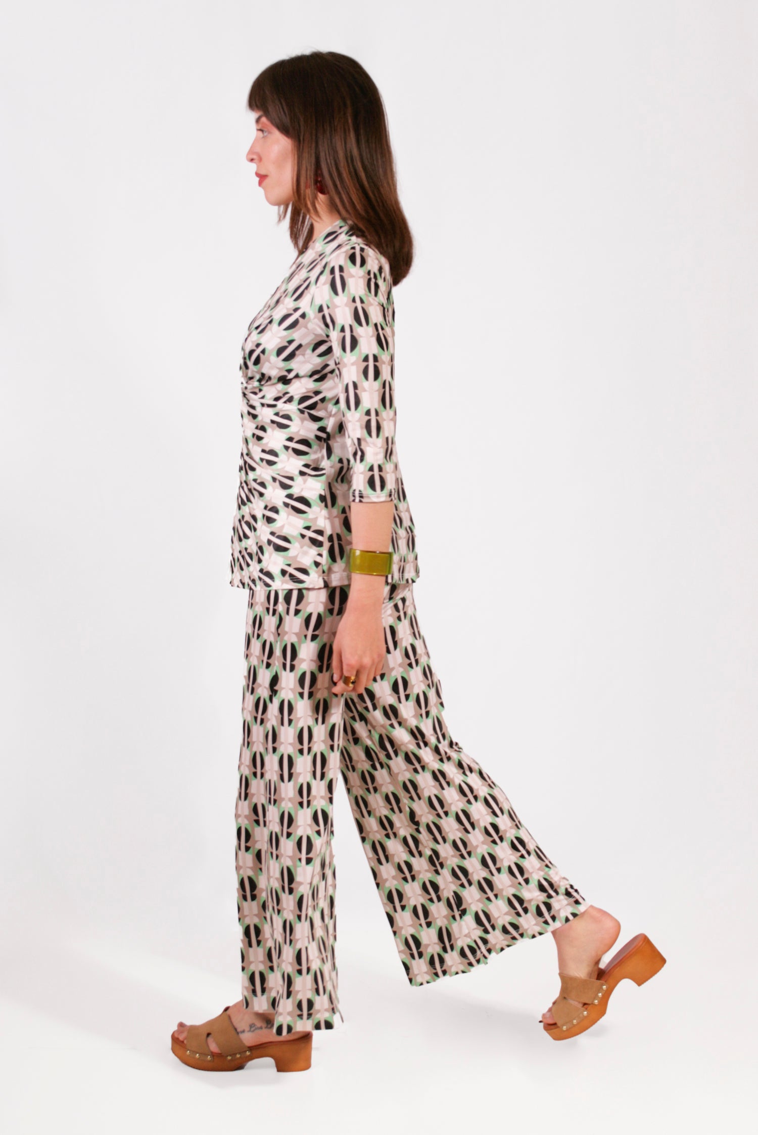 PANTALÓN FLARE EST. DAMAS