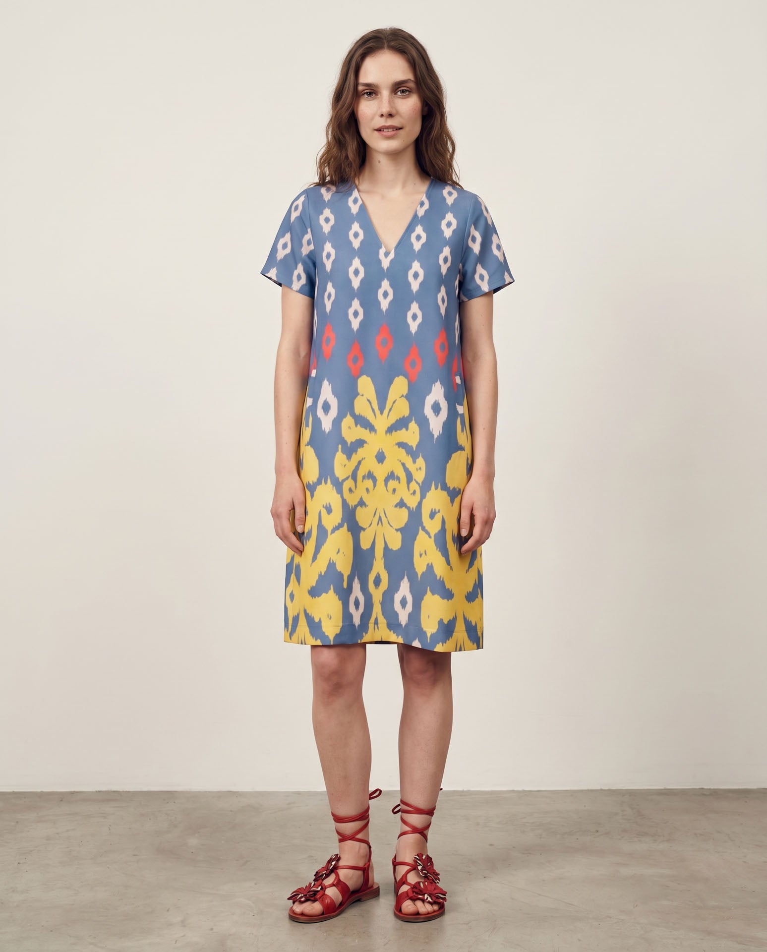VESTIDO CORTO MOANA