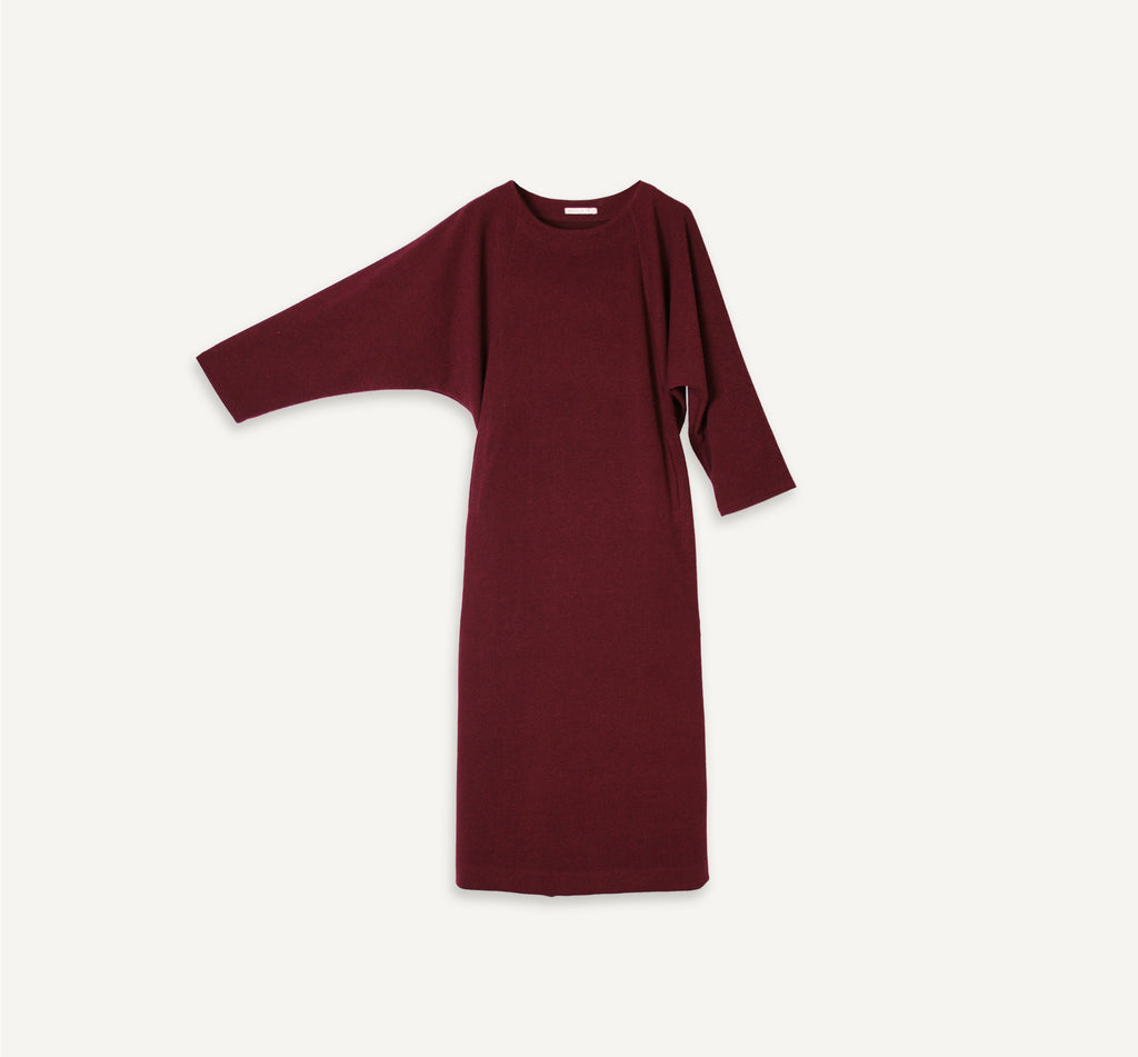 vestido microcanalé grana